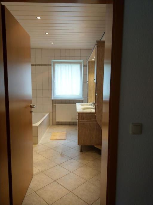 Wald-Apartment Limbach-Oberfrohna Bagian luar foto