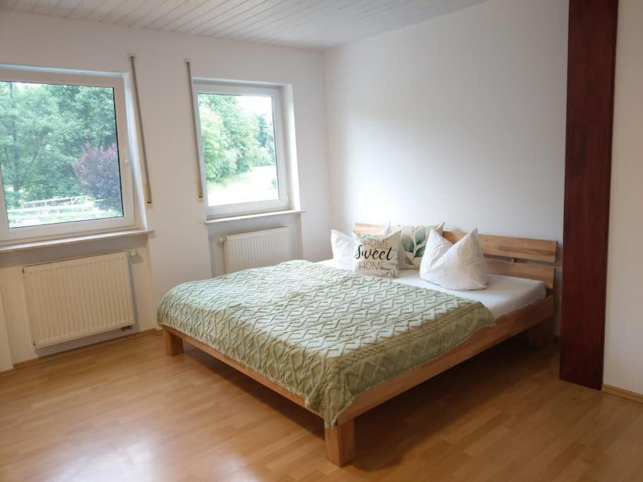 Wald-Apartment Limbach-Oberfrohna Bagian luar foto